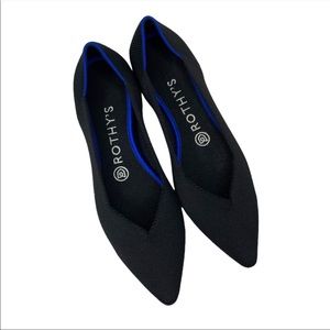 Like New Rothy’s Black 7.5 flats - perfect for work or everyday wear!